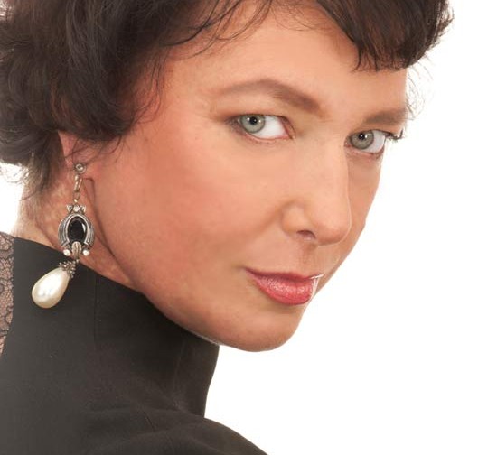 Eda Zahharova EZMA
